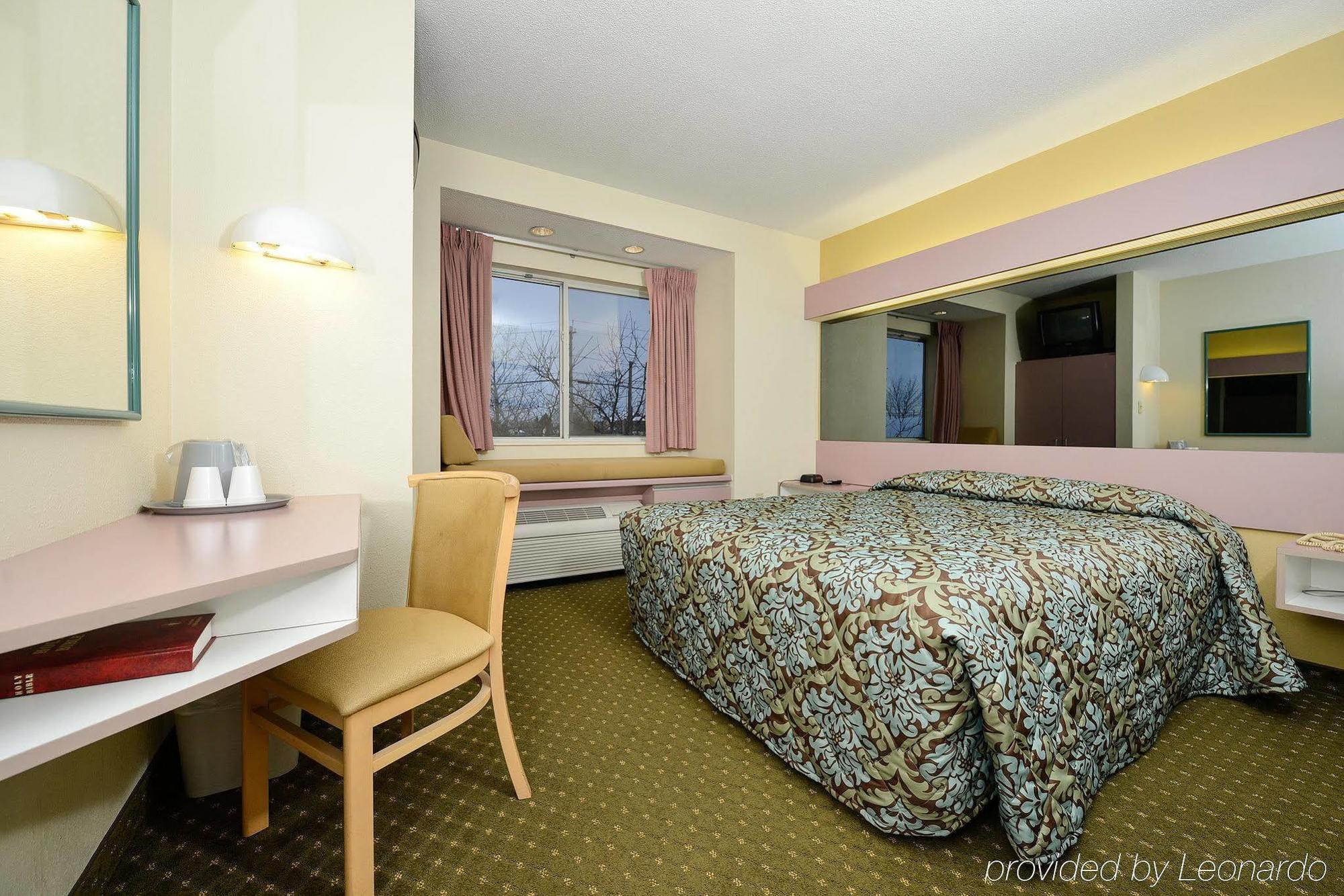Americas Best Value Inn - East Syracuse Rum bild