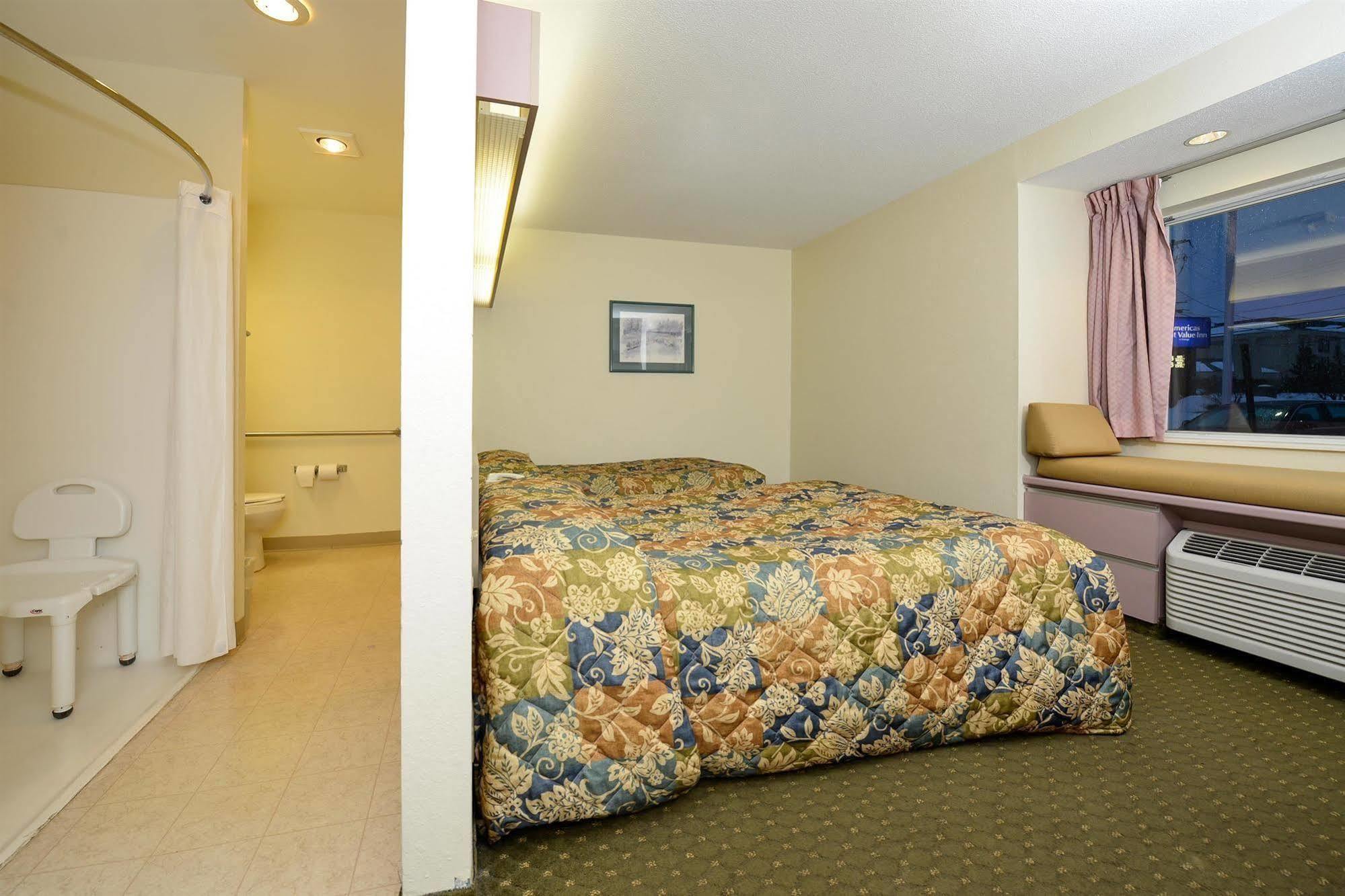 Americas Best Value Inn - East Syracuse Rum bild